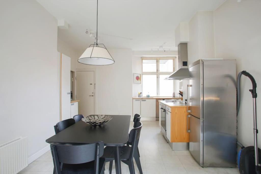 Large & Bright 3Br Apartment W Whirlpool Near Metro Koppenhága Kültér fotó